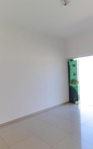 Casa à venda com 900m², 3 quartos e 8 vagas Casa à venda com 900m², 3 quartos e 8 vagasSala de Jantar