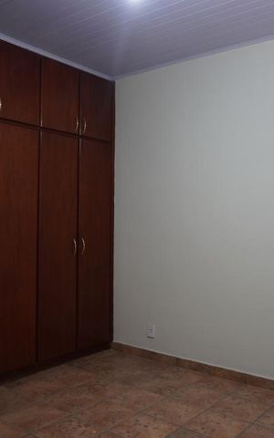 Casa para alugar com 90m², 2 quartos e 1 vagaQuarto 1