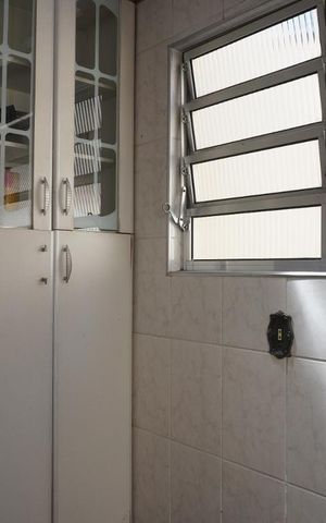 Casa para alugar com 90m², 2 quartos e 1 vagaÁrea de Serviço e Quintal