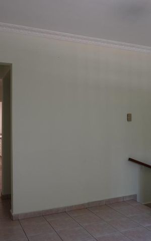 Casa para alugar com 90m², 2 quartos e 1 vagaSala