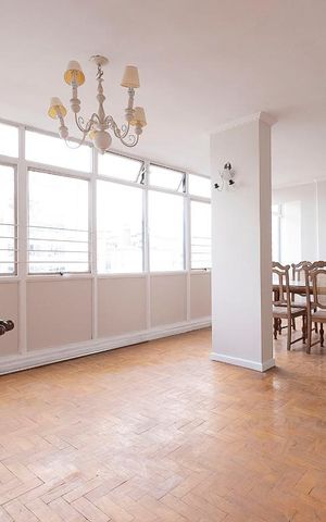 Apartamento para alugar com 110m², 3 quartos e 1 vaga Apartamento para alugar com 110m², 3 quartos e 1 vagaSala