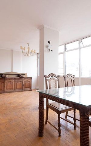 Apartamento para alugar com 110m², 3 quartos e 1 vaga Apartamento para alugar com 110m², 3 quartos e 1 vagaSala