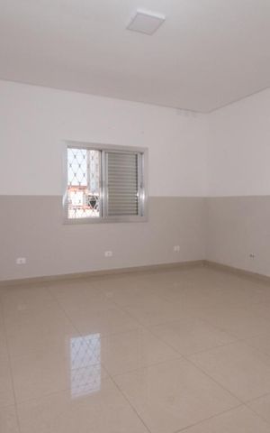 Casa à venda com 182m², 1 quarto e 1 vaga Casa à venda com 182m², 1 quarto e 1 vagaQuarto