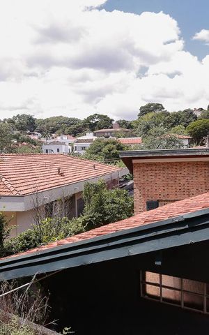 Casa à venda com 250m², 3 quartos e 2 vagas