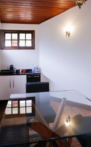 Casa à venda com 250m², 3 quartos e 2 vagas