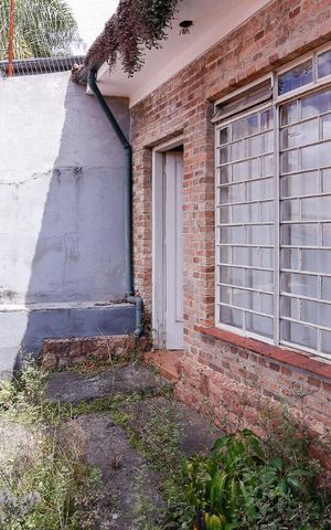 Casa à venda com 250m², 3 quartos e 2 vagas