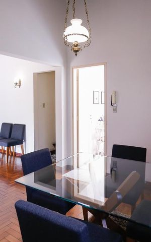 Casa à venda com 250m², 3 quartos e 2 vagas