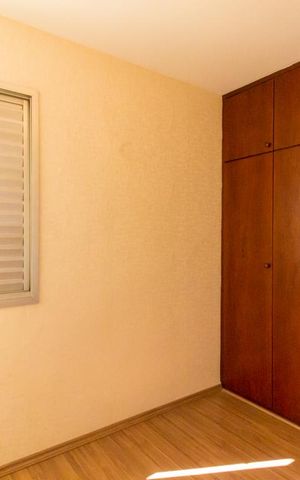 Apartamento à venda com 75m², 3 quartos e 1 vagaQuarto 2