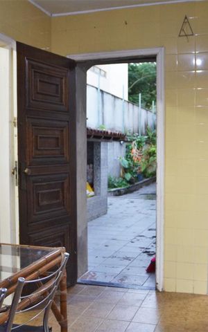 Casa à venda com 287m², 3 quartos e 4 vagasÁrea de Serviço