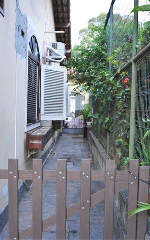 Casa à venda com 287m², 3 quartos e 4 vagasQuintal