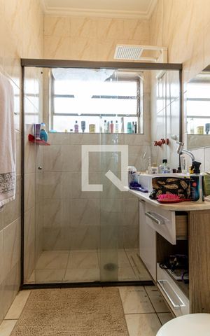 Casa à venda com 490m², 4 quartos e 4 vagasBanheiro da Suíte 1