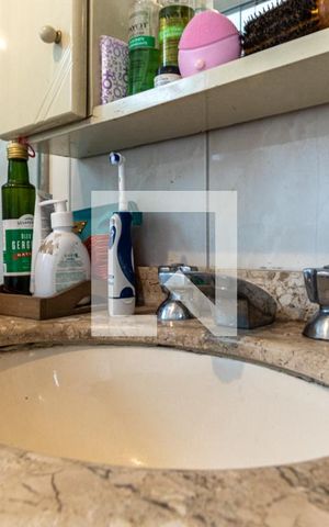 Casa à venda com 490m², 4 quartos e 4 vagasBanheiro da Suíte 2