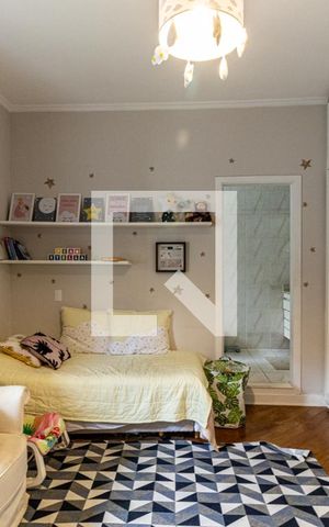 Casa à venda com 490m², 4 quartos e 4 vagasSuíte 3