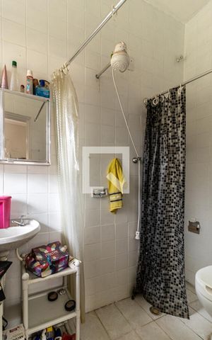 Casa à venda com 490m², 4 quartos e 4 vagasBanheiro da Edícula