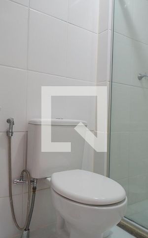 Apartamento à venda com 78m², 3 quartos e 1 vagaBanheiro suíte 