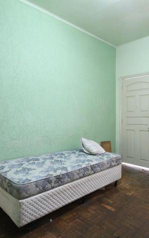 Casa à venda com 100m², 2 quartos e 1 vagaSala