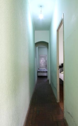 Casa à venda com 100m², 2 quartos e 1 vagaCorredor