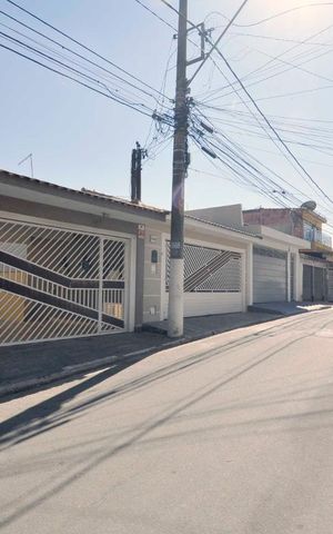 Casa à venda com 250m², 4 quartos e 2 vagasVista da Rua 