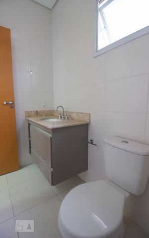 Apartamento para alugar com 80m², 2 quartos e 2 vagasBanheiro da Suíte 2