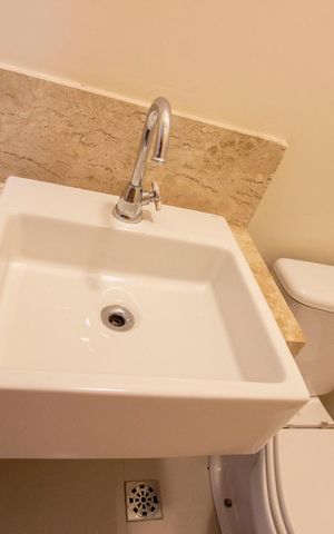 Apartamento para alugar com 80m², 2 quartos e 2 vagasLavabo