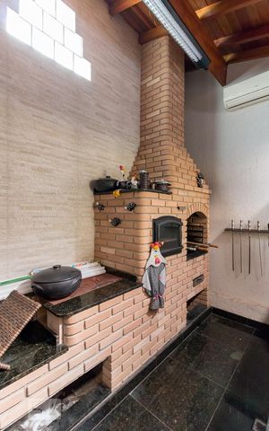 Casa de condomínio para alugar com 150m², 3 quartos e 4 vagasChurrasqueira