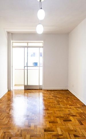 Apartamento à venda com 100m², 3 quartos e 1 vaga Apartamento à venda com 100m², 3 quartos e 1 vagaSala