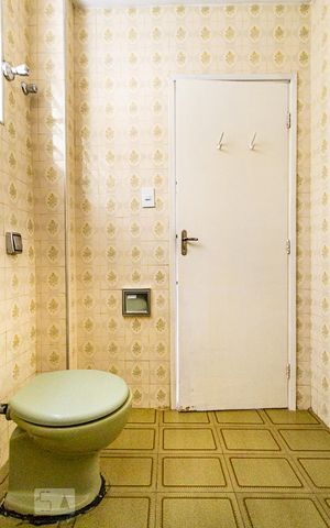 Apartamento à venda com 100m², 3 quartos e 1 vaga Apartamento à venda com 100m², 3 quartos e 1 vagaBanheiro