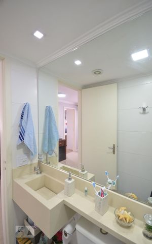 Apartamento para alugar com 100m², 3 quartos e 1 vaga Apartamento para alugar com 100m², 3 quartos e 1 vagaBanheiro Social