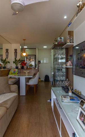 Apartamento à venda com 67m², 2 quartos e 1 vaga Apartamento à venda com 67m², 2 quartos e 1 vagaSala