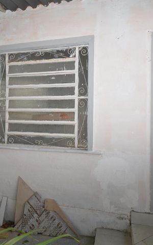 Casa à venda com 570m², 4 quartos e 3 vagasFachada