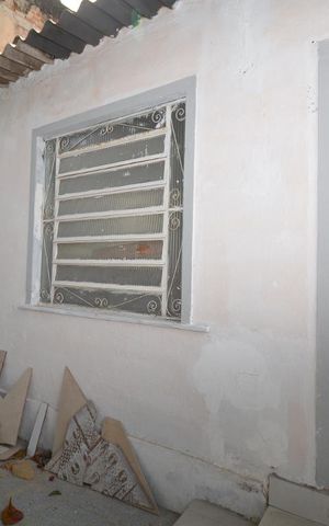 Casa à venda com 570m², 4 quartos e 3 vagasFachada