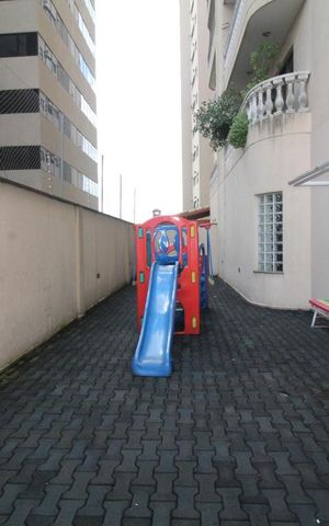 Apartamento para alugar com 134m², 4 quartos e 3 vagasParque infantil