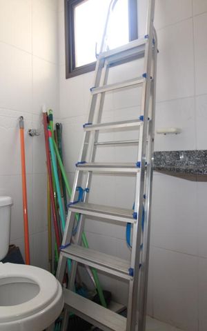 Apartamento para alugar com 134m², 4 quartos e 3 vagasBanheiro 4 serviço