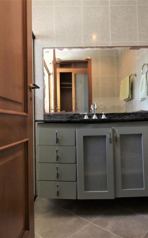 Apartamento para alugar com 134m², 4 quartos e 3 vagasBanheiro 1 suite