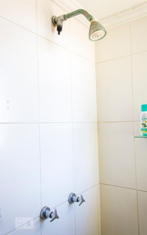Apartamento para alugar com 70m², 3 quartos e 1 vaga Apartamento para alugar com 70m², 3 quartos e 1 vagaDetalhe do Banheiro da Suíte