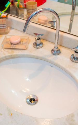 Apartamento para alugar com 70m², 3 quartos e 1 vaga Apartamento para alugar com 70m², 3 quartos e 1 vagaDetalhe - Banheiro