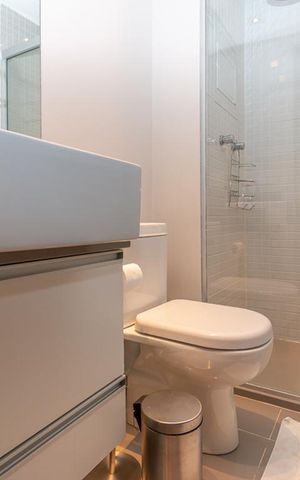 Apartamento à venda com 52m², 1 quarto e 1 vaga Apartamento à venda com 52m², 1 quarto e 1 vagaBanheiro da Suite