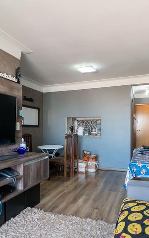 Apartamento à venda com 90m², 3 quartos e 1 vagaSala