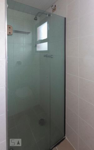 Apartamento à venda com 95m², 3 quartos e 2 vagas Apartamento à venda com 95m², 3 quartos e 2 vagasBanheiro da Suíte