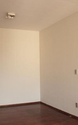 Apartamento para alugar com 65m², 2 quartos e 1 vagaSala