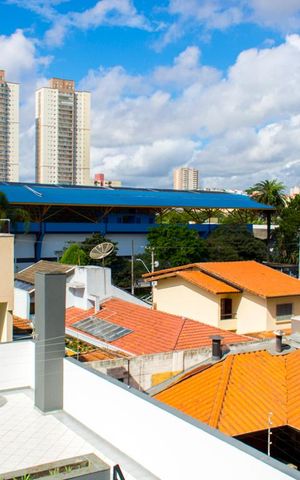 Casa à venda com 630m², 4 quartos e 8 vagas Casa à venda com 630m², 4 quartos e 8 vagasVista da Varanda da Suíte 3