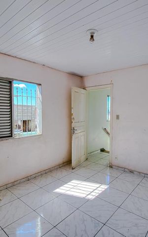 Casa à venda com 140m², 7 quartos e sem vagaQuarto 4