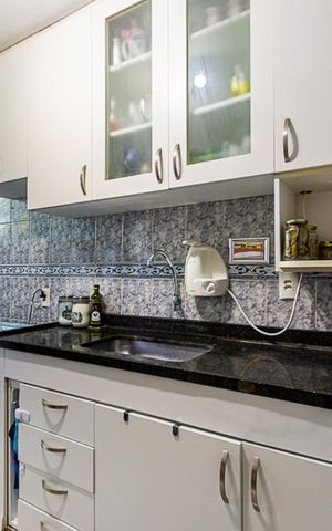 Apartamento à venda com 55m², 2 quartos e 1 vaga Apartamento à venda com 55m², 2 quartos e 1 vagaCozinha