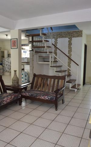 Casa à venda com 160m², 2 quartos e 1 vagaSala