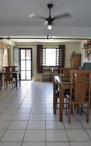 Casa à venda com 160m², 2 quartos e 1 vagaSala