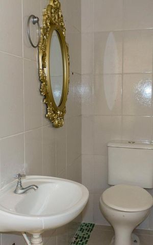 Casa para alugar com 450m², 4 quartos e 6 vagasLavabo