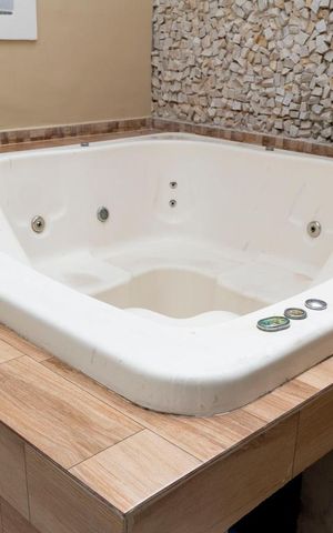 Casa para alugar com 450m², 4 quartos e 6 vagasSpa
