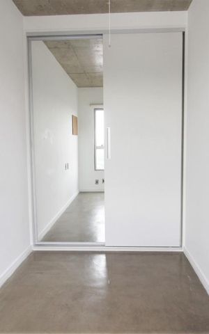 Apartamento à venda com 75m², 2 quartos e 2 vagasQuarto