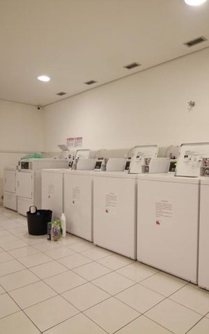 Apartamento à venda com 75m², 2 quartos e 2 vagasLavanderia
