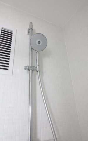 Apartamento à venda com 75m², 2 quartos e 2 vagasChuveiro